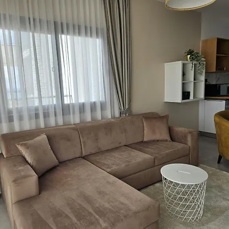 Apartment Sea View 2-bedroom With Water Park At Caesar Blue *