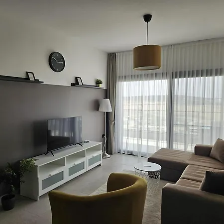 Διαμέρισμα Sea View 2-bedroom With Water Park At Caesar Blue