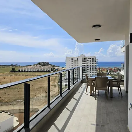 Family Getaway 2+1 At Caesar Blue Apartment
