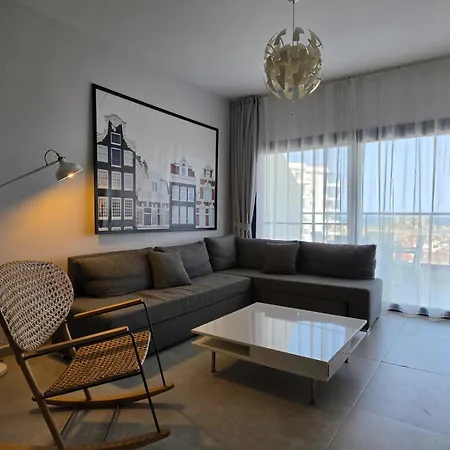 Sea View 2-bedroom With Water Park At Caesar Blue Apartamento