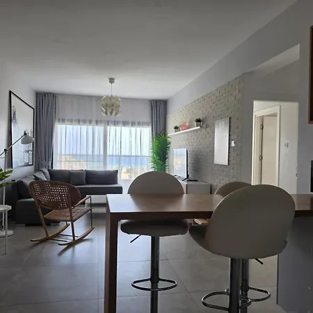 Apartamento Sea View 2-bedroom With Water Park At Caesar Blue *
