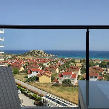 Sea View 2-bedroom With Water Park At Caesar Blue *