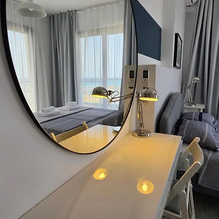 Sea View 2-bedroom With Water Park At Caesar Blue